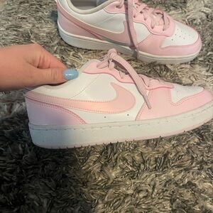 Nike Women's Pink and White Sneakers